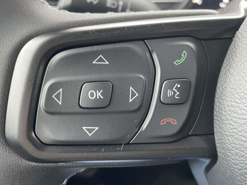 new 2025 Jeep Gladiator car, priced at $59,083