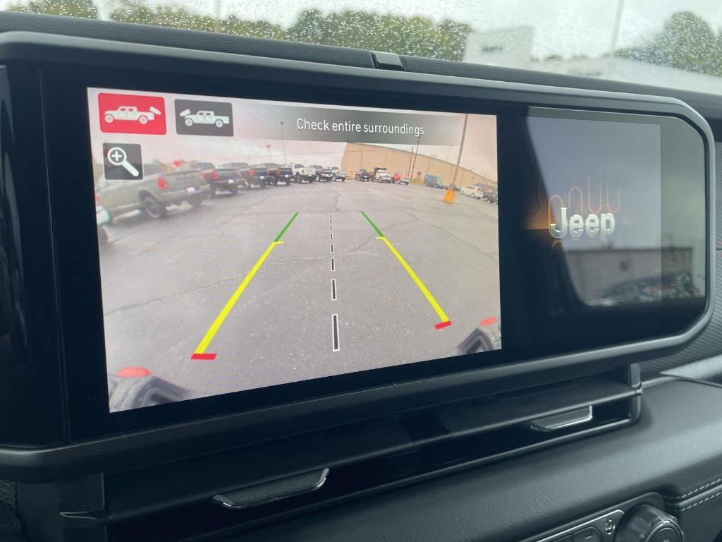 new 2025 Jeep Gladiator car, priced at $59,083