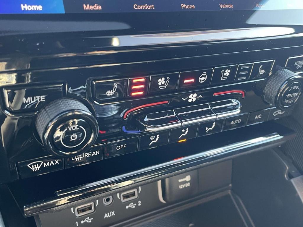 new 2025 Jeep Grand Cherokee L car, priced at $48,403