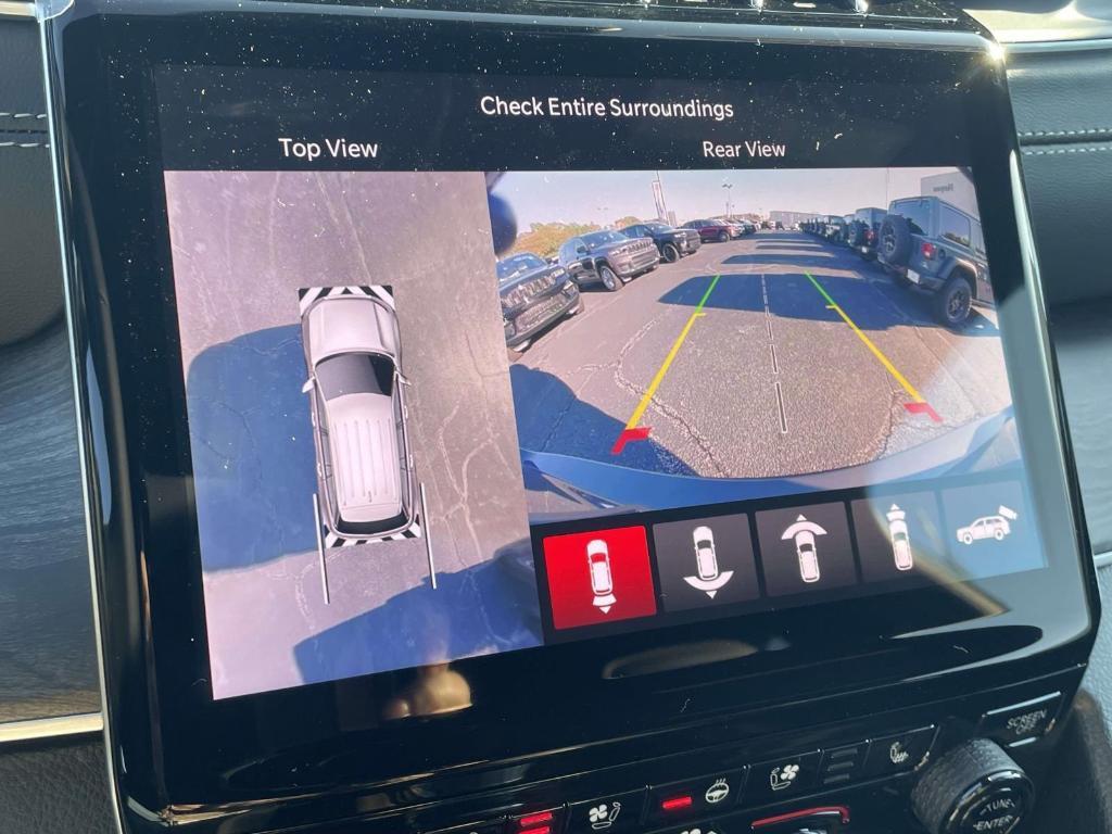 new 2025 Jeep Grand Cherokee L car, priced at $48,403