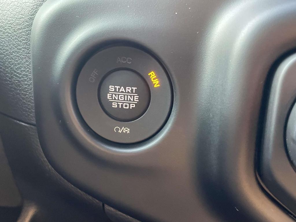 used 2021 Jeep Gladiator car, priced at $30,500