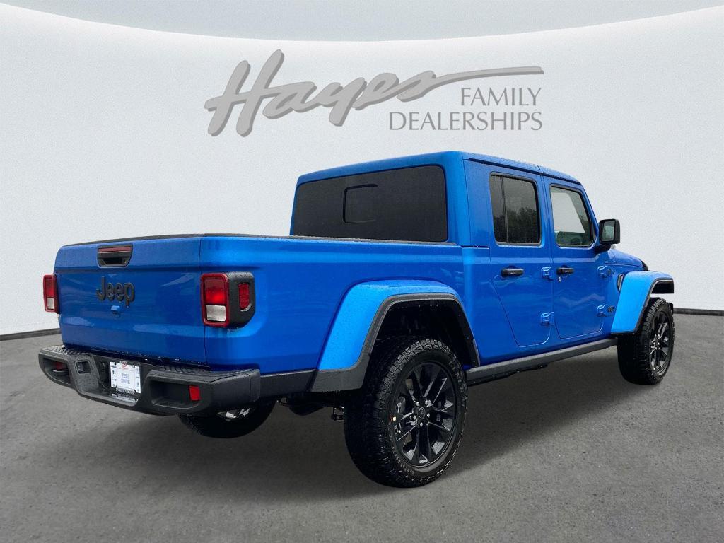 new 2025 Jeep Gladiator car, priced at $40,078