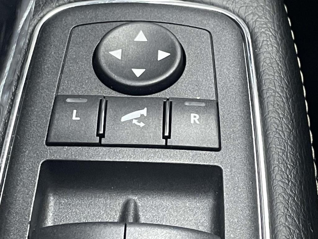 used 2022 Ram 1500 Classic car, priced at $31,495