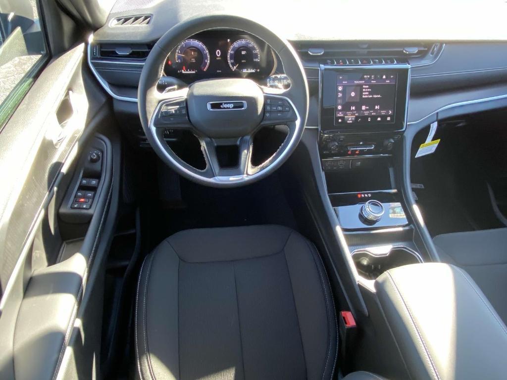 new 2025 Jeep Grand Cherokee car, priced at $34,973