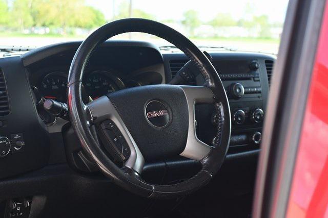 used 2009 GMC Sierra 2500 car, priced at $11,500