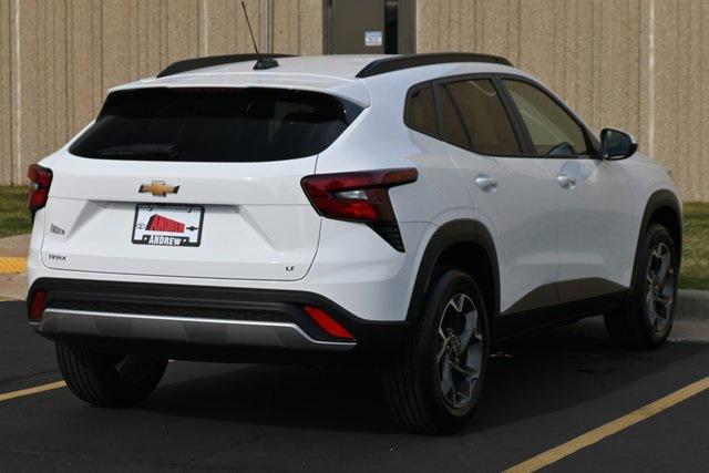 new 2025 Chevrolet Trax car, priced at $24,307