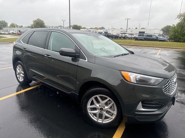 used 2023 Ford Edge car, priced at $26,523