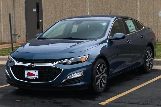 new 2025 Chevrolet Malibu car, priced at $27,443