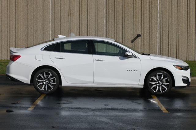 new 2025 Chevrolet Malibu car, priced at $27,443