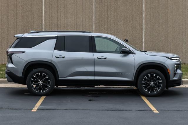 new 2025 Chevrolet Traverse car, priced at $45,995