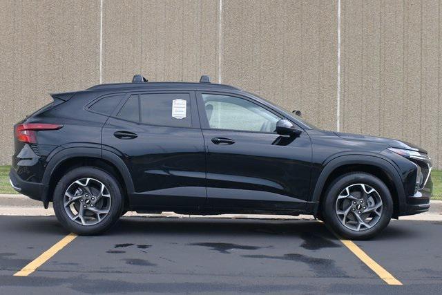 new 2024 Chevrolet Trax car, priced at $25,870