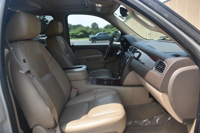 used 2012 Chevrolet Suburban car, priced at $11,618