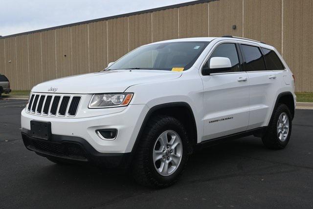 used 2015 Jeep Grand Cherokee car, priced at $11,187