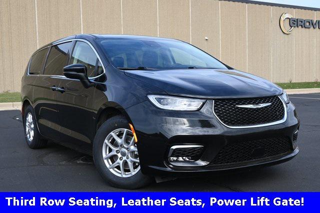 used 2023 Chrysler Pacifica car, priced at $25,229