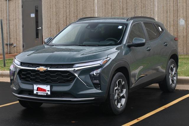 new 2025 Chevrolet Trax car, priced at $23,512