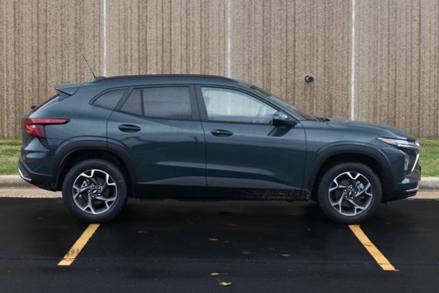 new 2025 Chevrolet Trax car, priced at $23,512