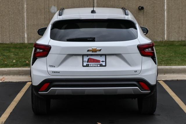 new 2025 Chevrolet Trax car, priced at $24,892