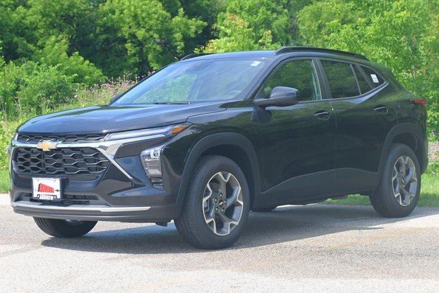 new 2025 Chevrolet Trax car, priced at $25,302