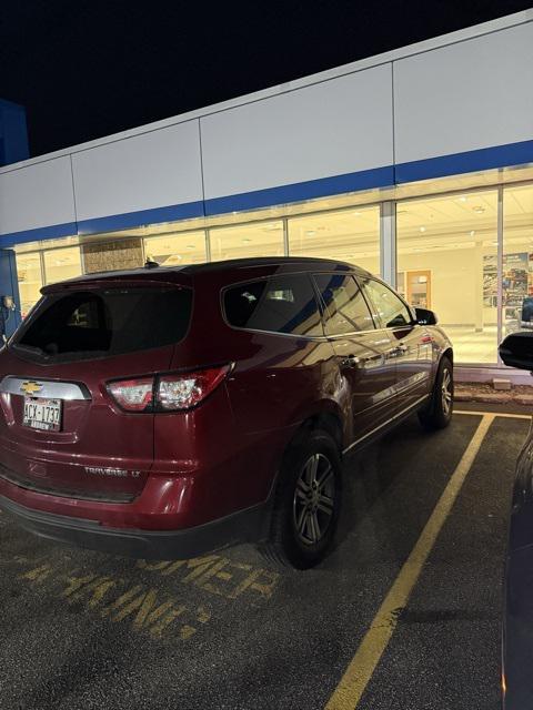 used 2015 Chevrolet Traverse car, priced at $9,900