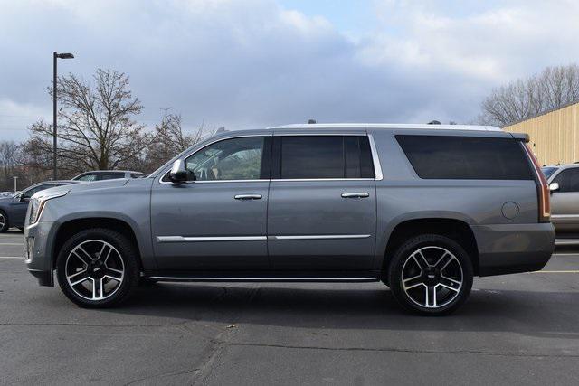 used 2020 Cadillac Escalade ESV car, priced at $41,252