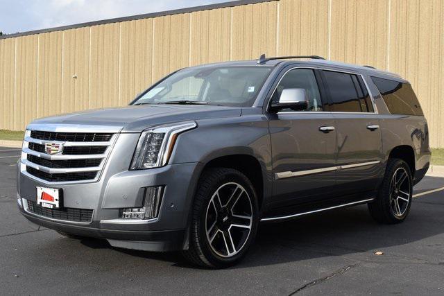 used 2020 Cadillac Escalade ESV car, priced at $41,252