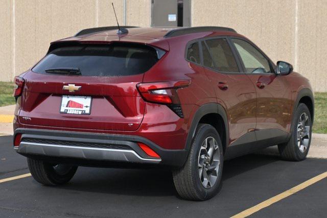 new 2025 Chevrolet Trax car, priced at $24,307