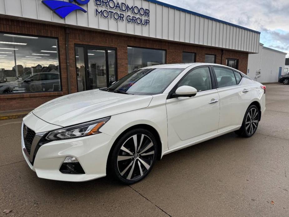 used 2020 Nissan Altima car