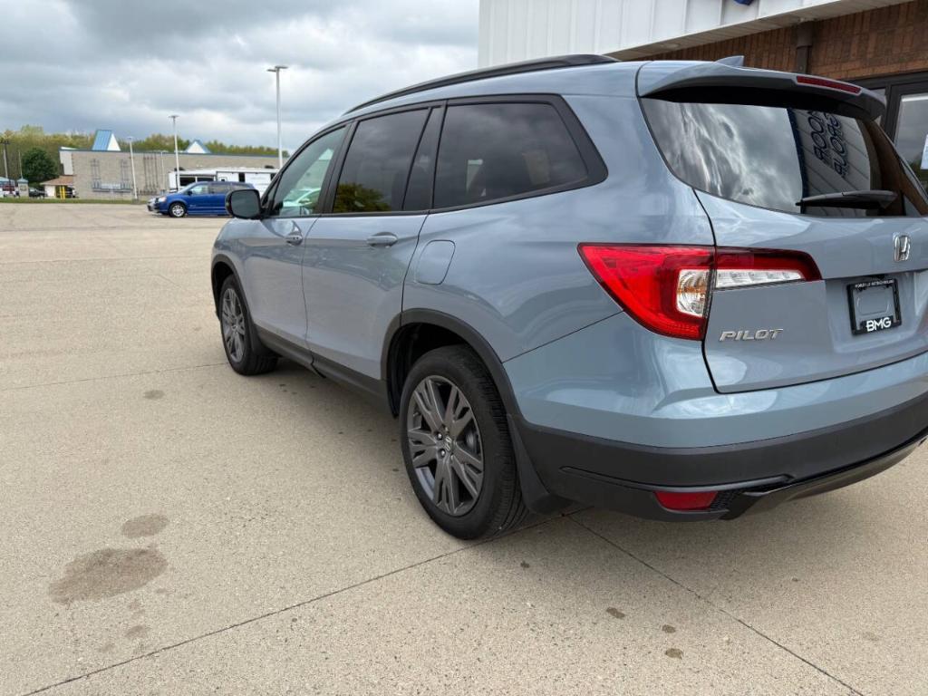 used 2022 Honda Pilot car, priced at $28,997