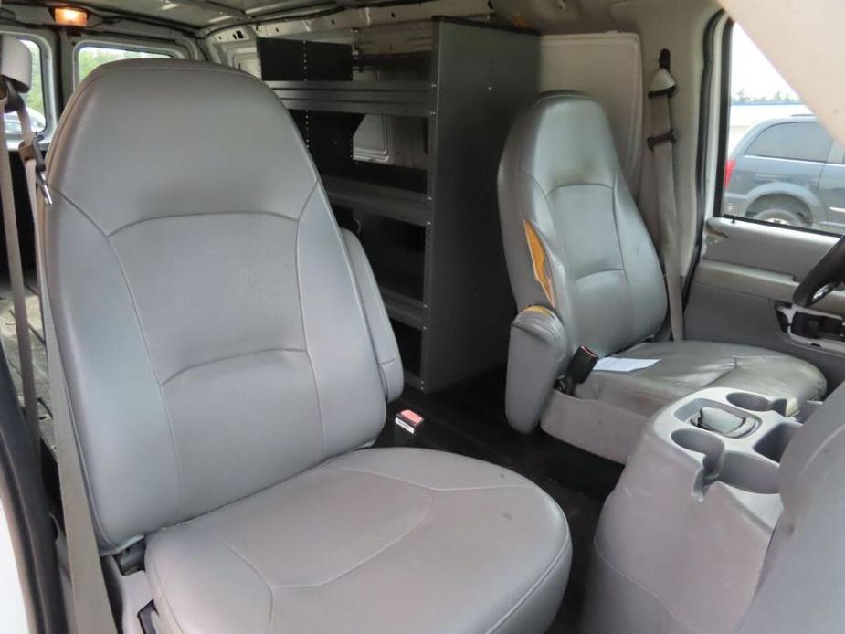 used 2005 Ford E150 car, priced at $9,997