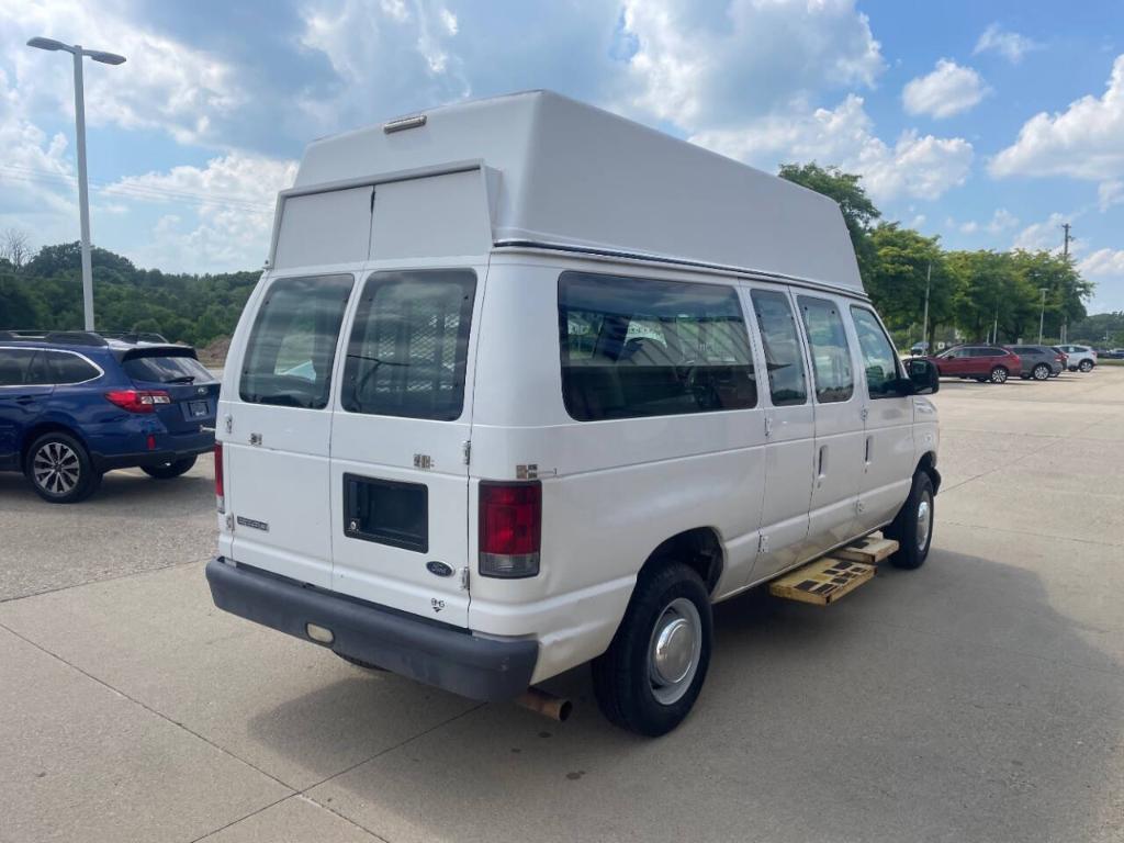 used 2006 Ford E250 car, priced at $11,997