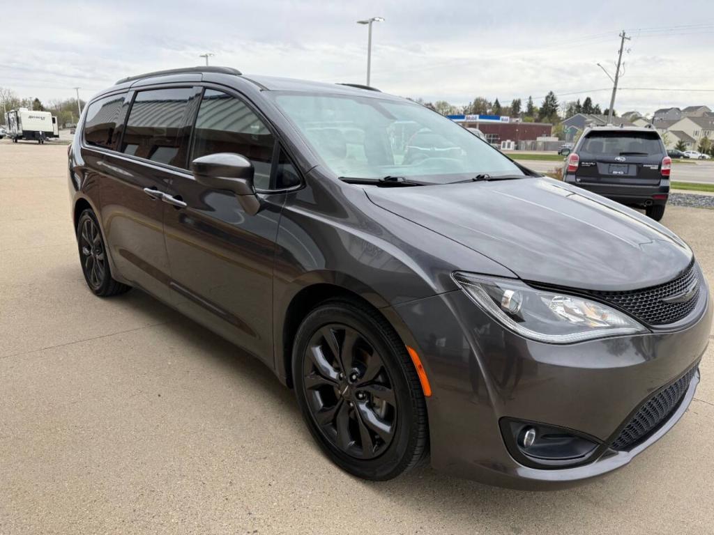 used 2018 Chrysler Pacifica car, priced at $15,997