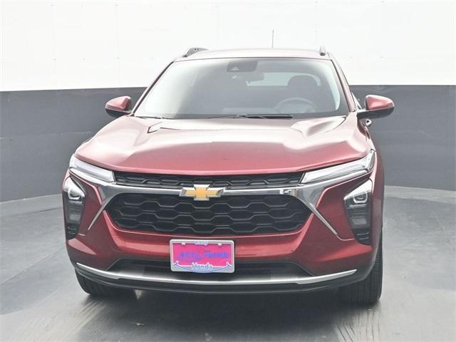 used 2024 Chevrolet Trax car, priced at $20,888