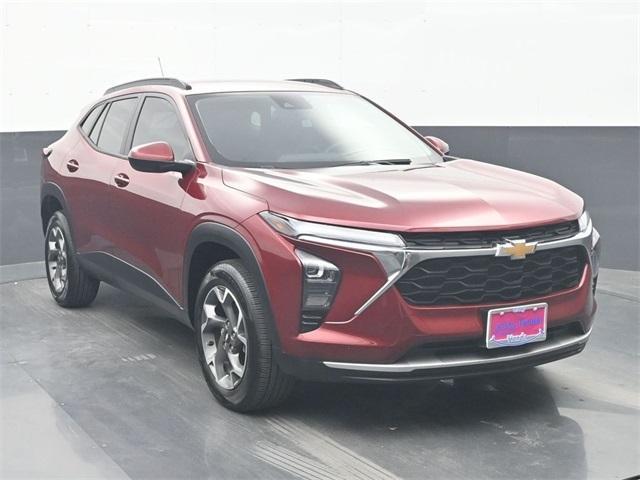 used 2024 Chevrolet Trax car, priced at $20,888