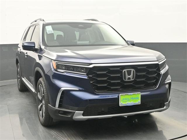 new 2025 Honda Pilot car, priced at $47,500