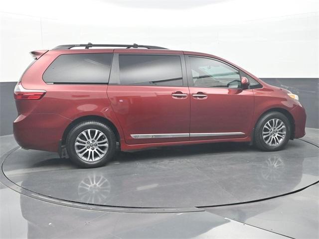 used 2020 Toyota Sienna car, priced at $35,486