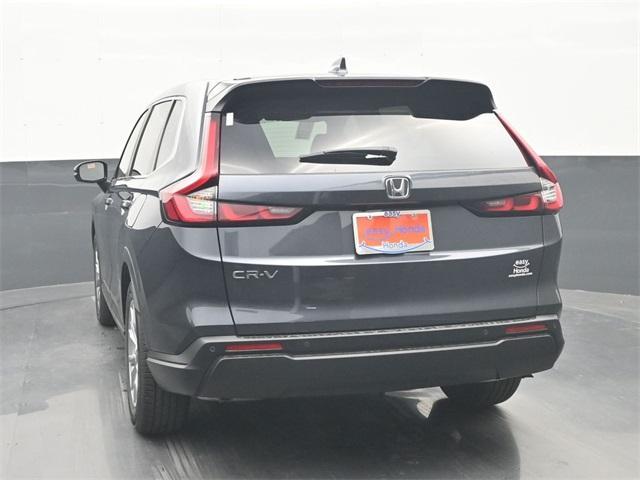 new 2025 Honda CR-V car, priced at $35,000