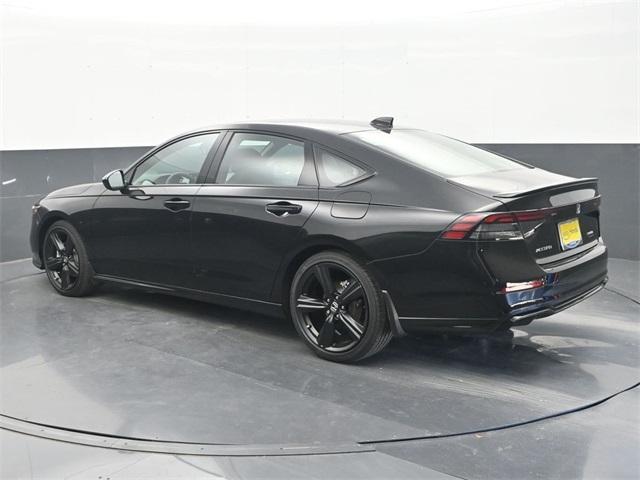 new 2025 Honda Accord Hybrid car