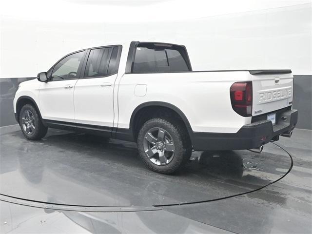 new 2024 Honda Ridgeline car, priced at $45,435