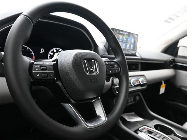 new 2025 Honda Pilot car, priced at $44,230