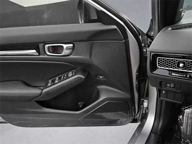 new 2025 Honda Civic Hybrid car, priced at $31,950