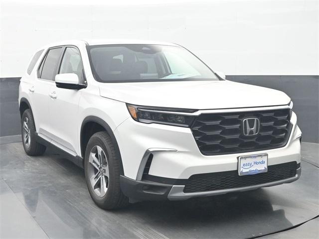 new 2025 Honda Pilot car