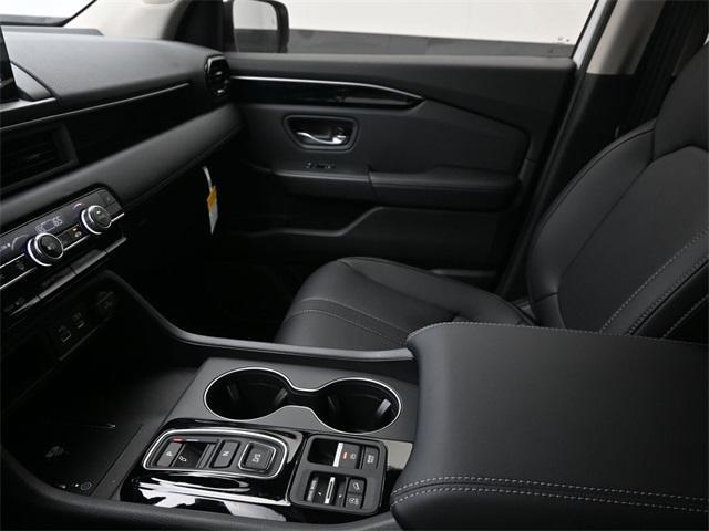 new 2025 Honda Pilot car, priced at $46,805