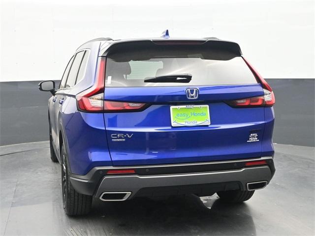 used 2025 Honda CR-V Hybrid car, priced at $37,024