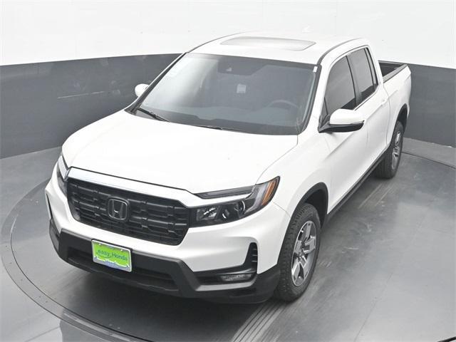 new 2025 Honda Ridgeline car, priced at $43,935