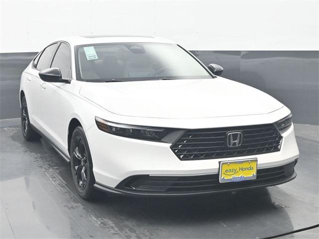 new 2025 Honda Accord car, priced at $31,015