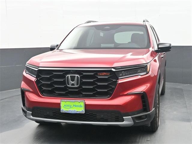 used 2025 Honda Pilot car, priced at $44,753