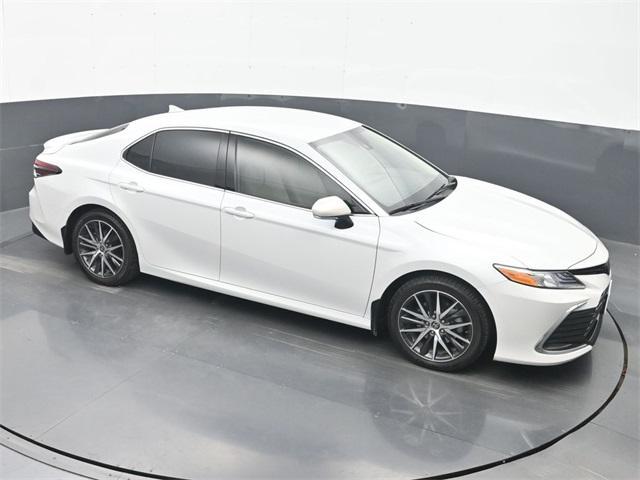 used 2022 Toyota Camry Hybrid car, priced at $29,990