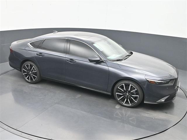 new 2025 Honda Accord Hybrid car, priced at $39,300