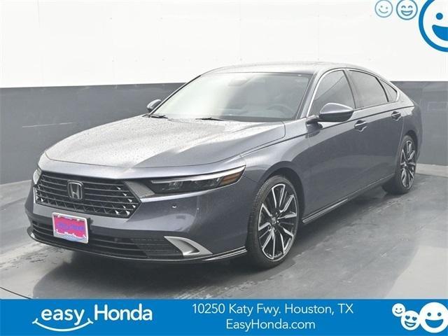 new 2025 Honda Accord Hybrid car