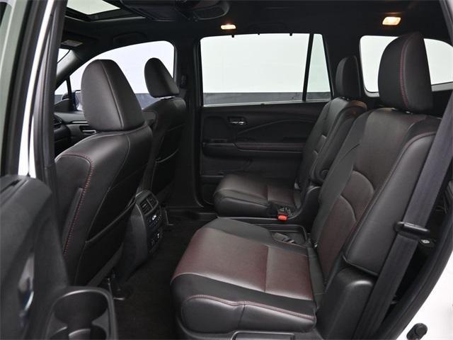 used 2022 Honda Pilot car, priced at $37,197
